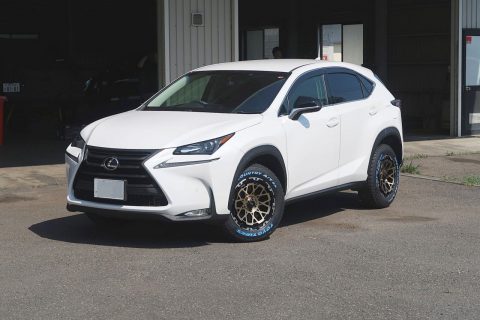 ⚡LEXUS　レクサス　NX200✨エクステリアパーツにLINE-XをON　ラグジュアリー且つワイルドにドレスアップ⚡